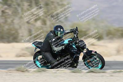 media/Dec-01-2025-Moto Forza (Mon) [[2daa91e15f]]/2-Intermediate Group/Session 3 (Turn 7 Inside Pans)/